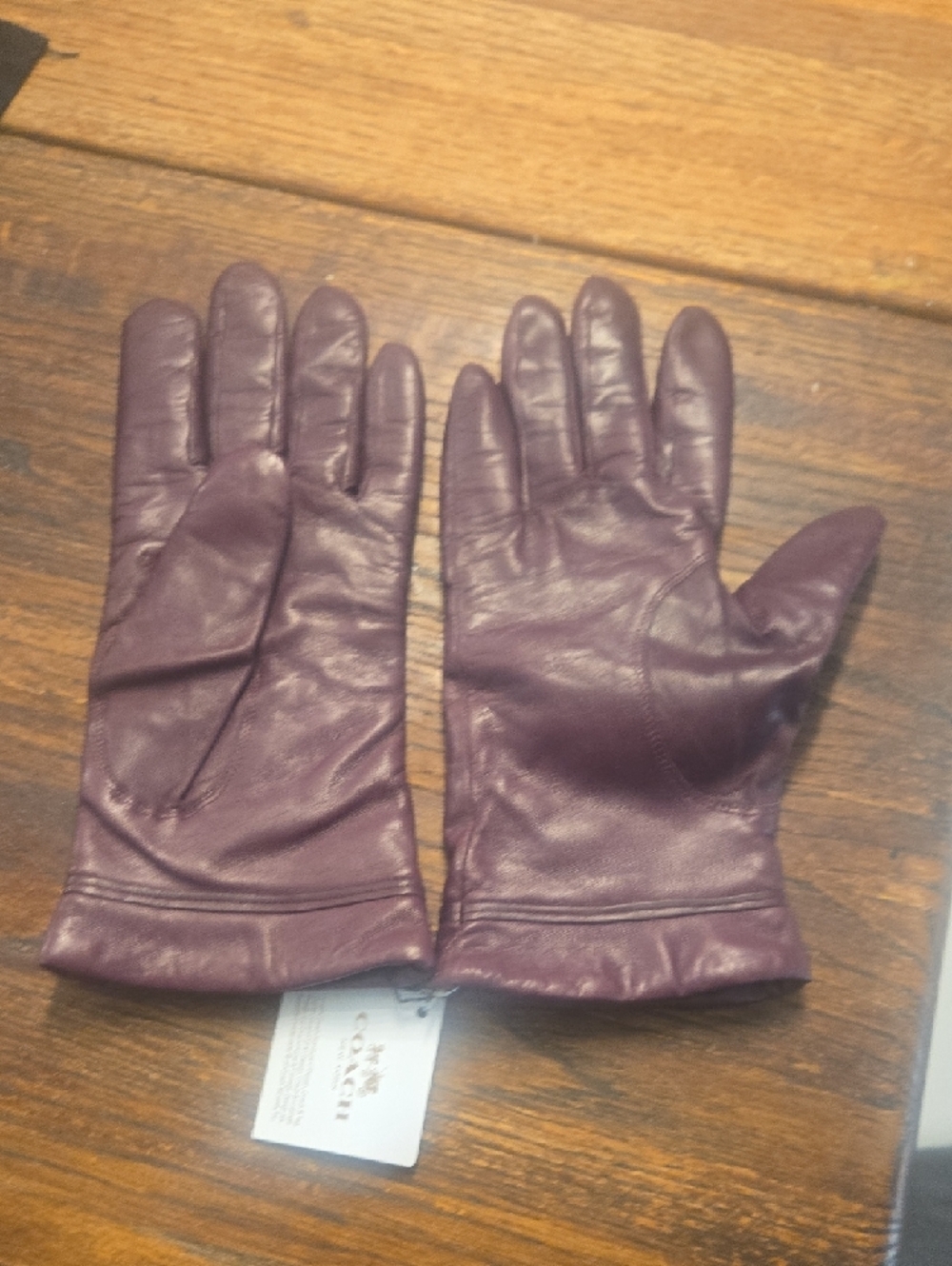 Coach Men's Leather Gloves in Deep Burgundy - Picture 7 of 11